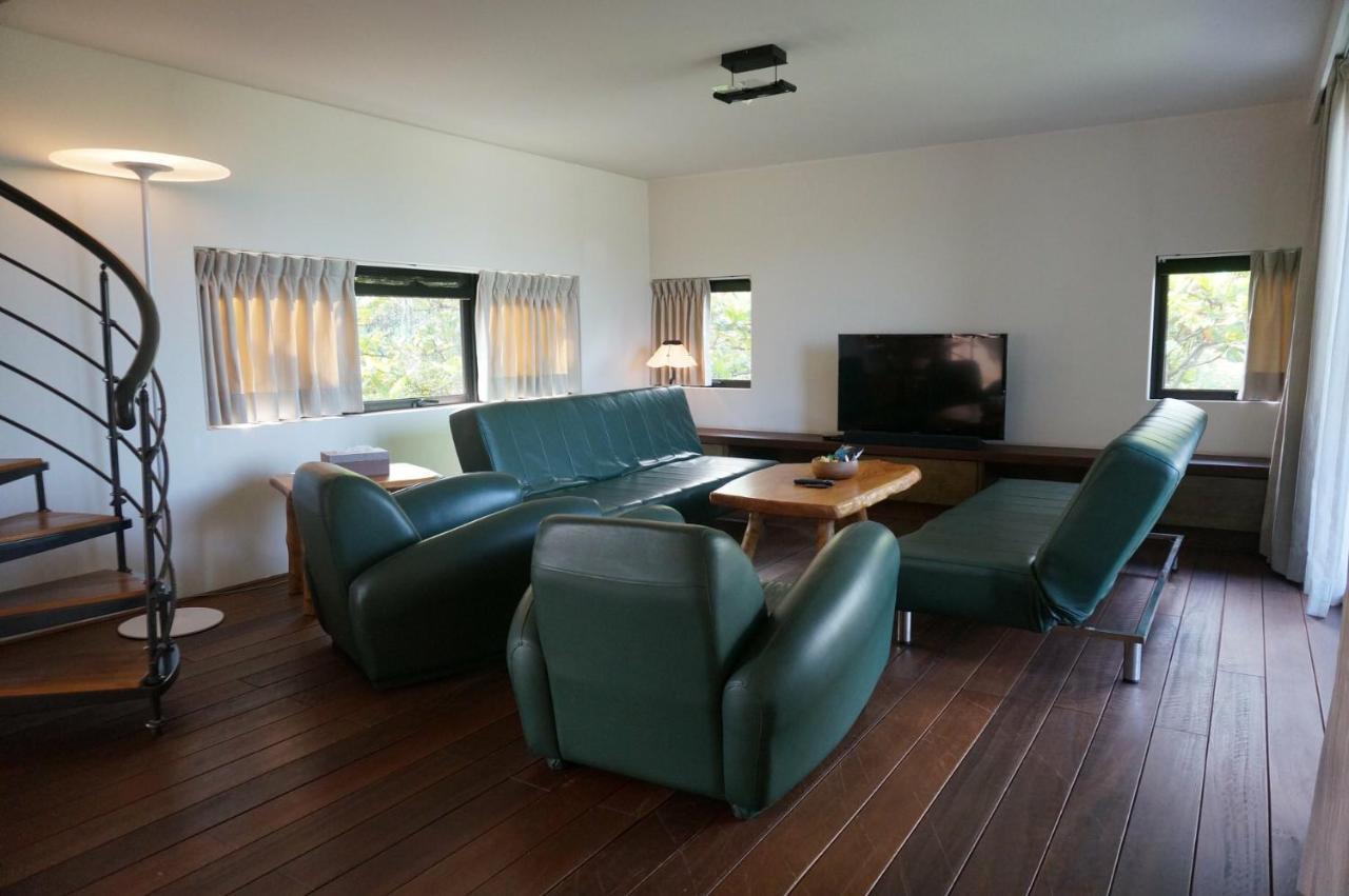 Coconut Beach Homestay Beinan Exteriör bild