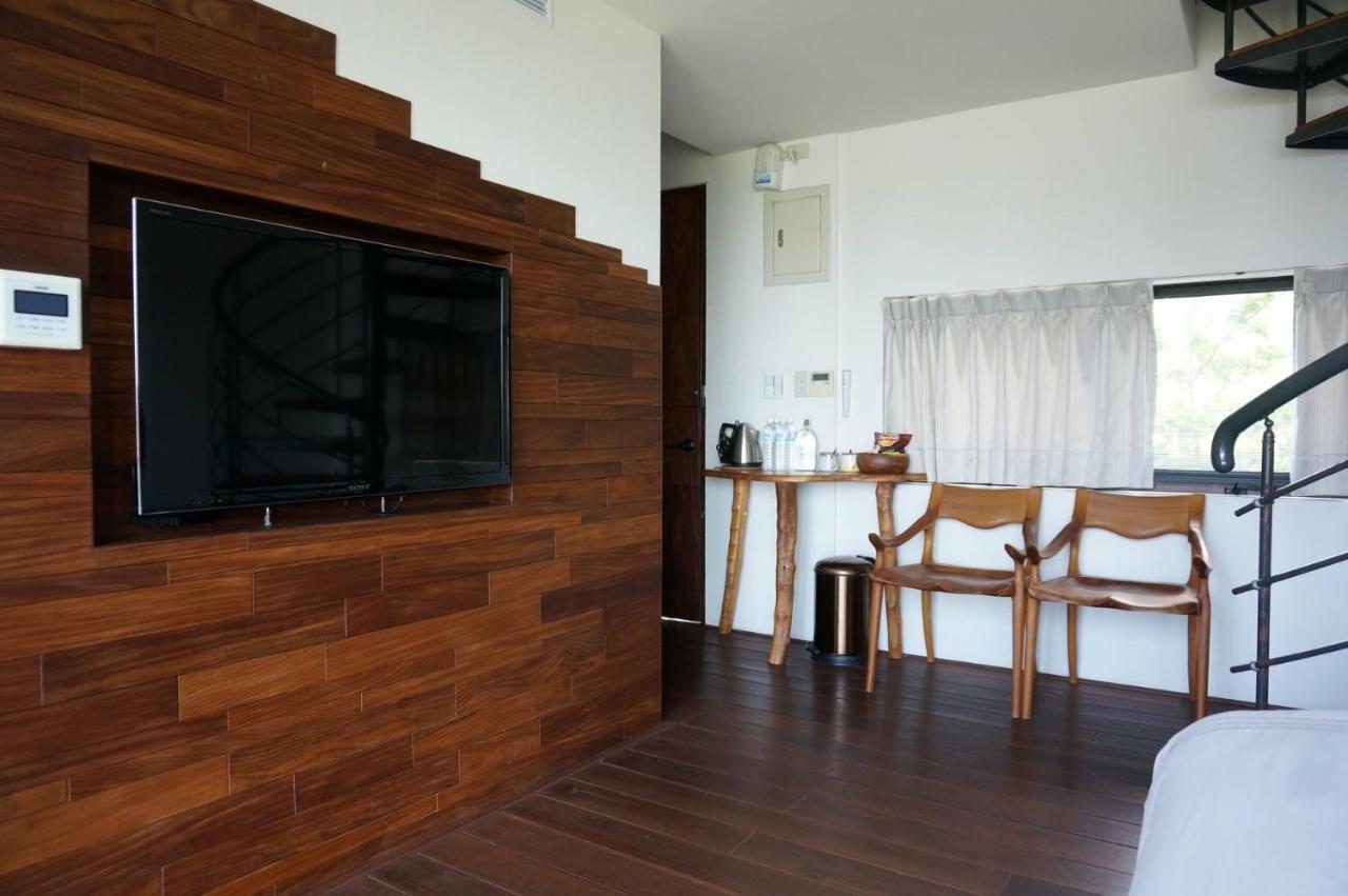 Coconut Beach Homestay Beinan Exteriör bild